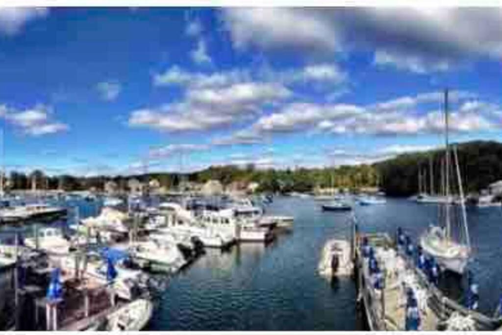 Charming Cottage Historic Falmouth Cape Cod Near Beach And Downtown 2Br 1Bath Deck Buitenkant foto